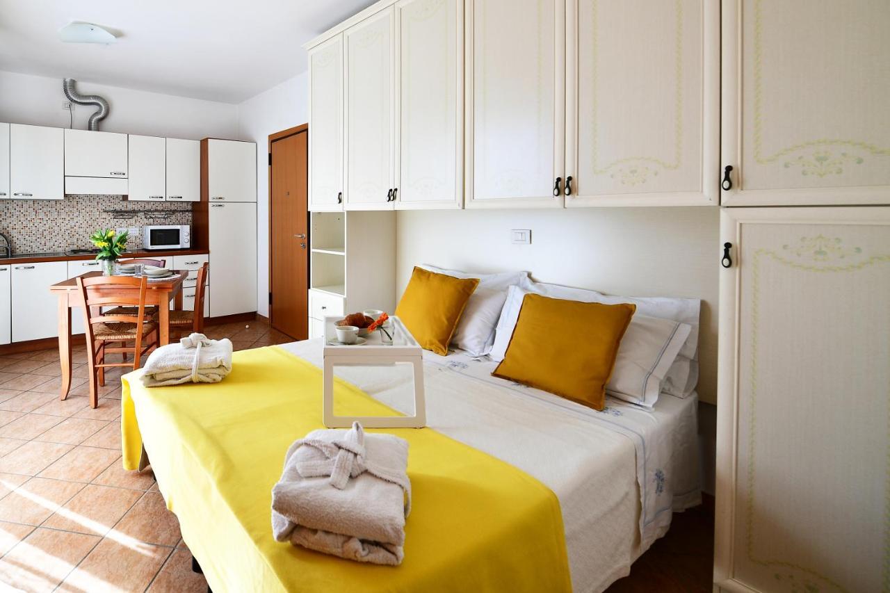 ריצ'יונה Residence Marlin מראה חיצוני תמונה