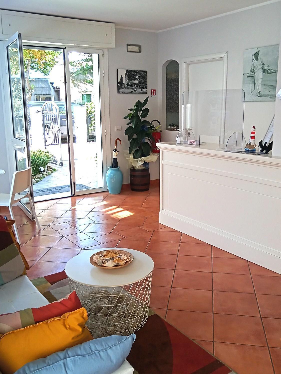 ריצ'יונה Residence Marlin מראה חיצוני תמונה